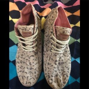 Women’s Toms Espadrille Boots